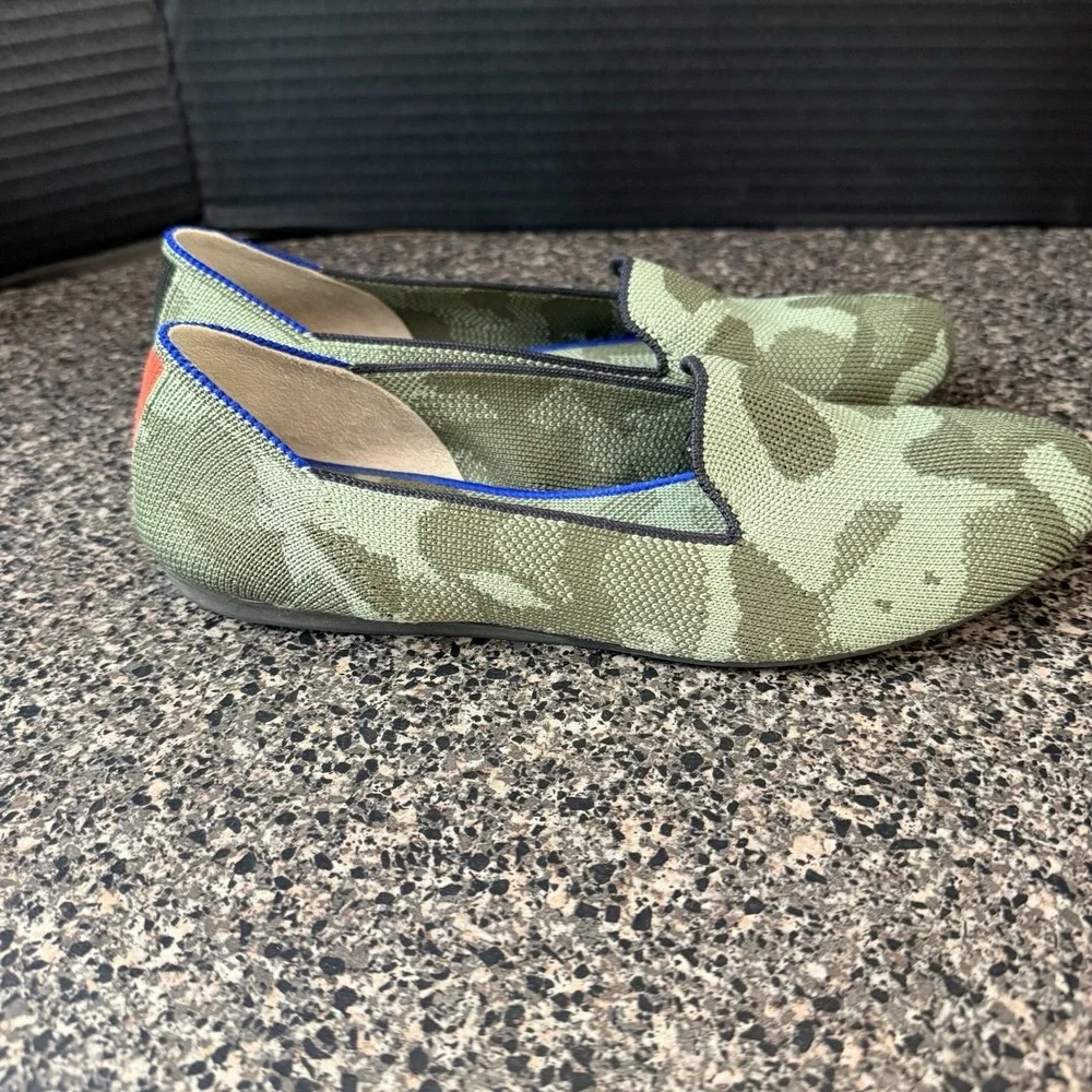 Rothy's Green‎ Camo Knit Round Toe Flats Shoes Women 7.5 Orange Black Stripe